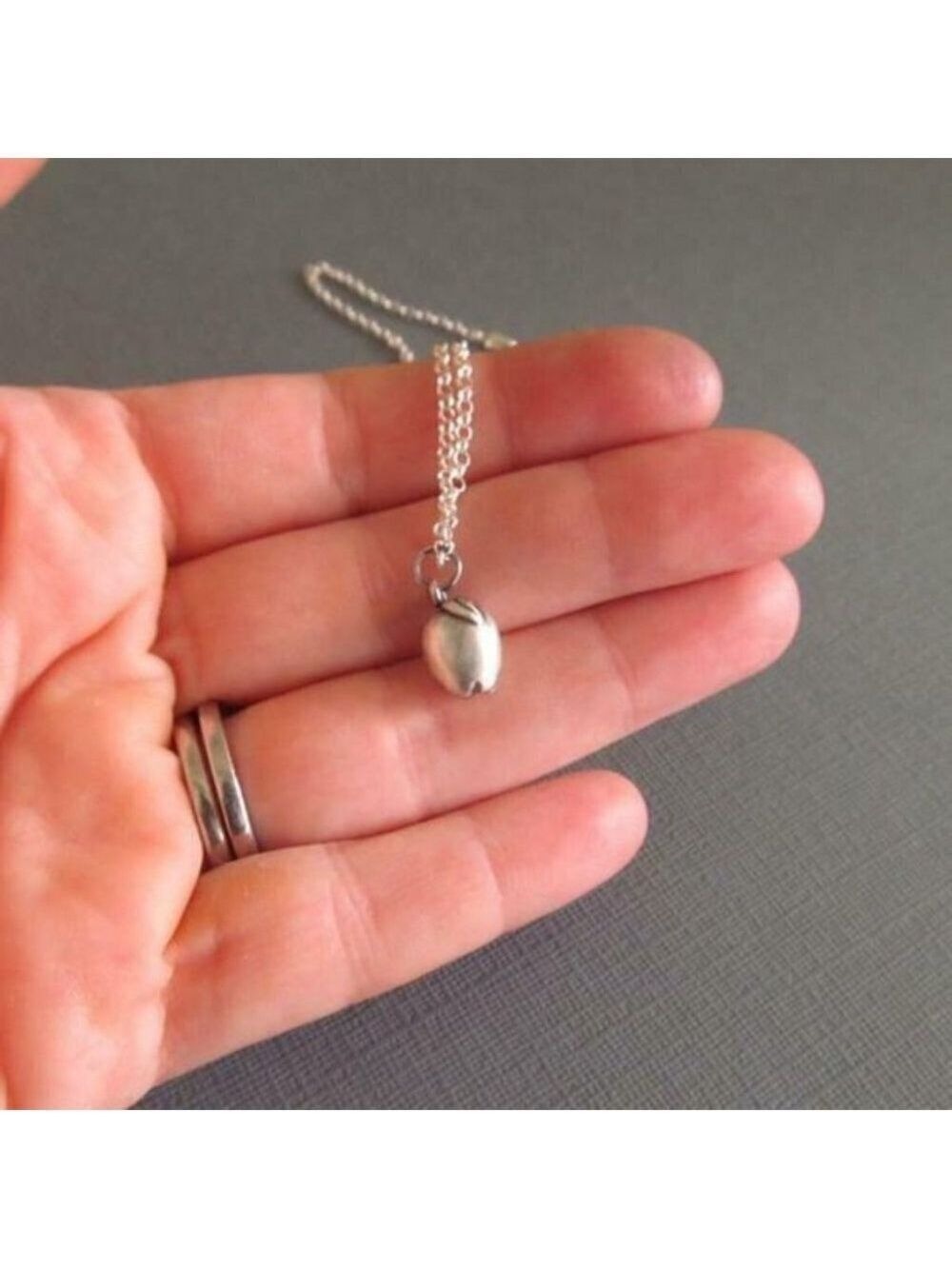 Apple Charm With Chain - Picture 5 of 6